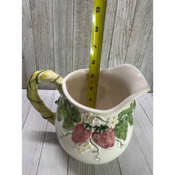 Vintage Neuwirth Pitcher Jug Porcelain Embossed Strawberry 6.5" Tall Portugal - Picture 5 of 7